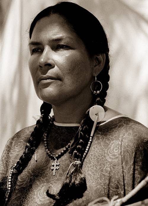 Robert Farber, Native American Woman, Montana, Edition of 10, 1992
fine art paper pigment print, 40 x 30 in. (101.6 x 76.2 cm)
RF131036