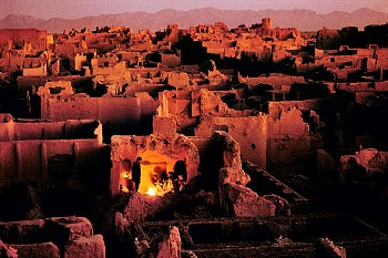 Steve McCurry - Steve McCurry Herat after Ten Years of Bombing