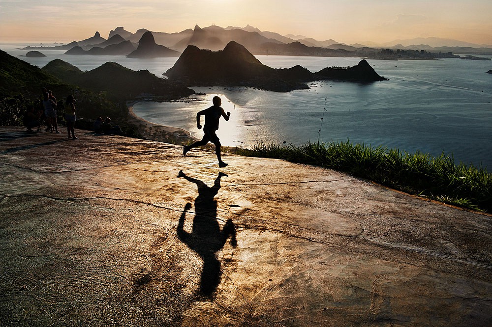 Steve McCurry, Man Running at Dawn, 2012
FujiFlex Crystal Archive Print
Price/Size on request