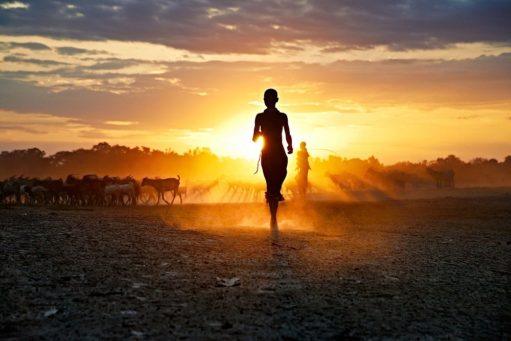 Steve McCurry, Running at Sunset, 2012
FujiFlex Crystal Archive Print, (Inquire for available sizes)
ETHIOPIA-10032