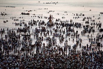 Work: Steve McCurry Ganesh Chaturthi Festival