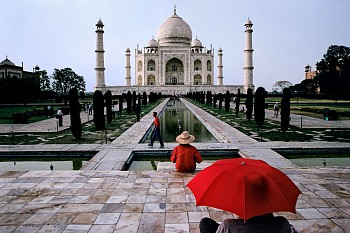 Work: Steve McCurry Red Umbrella, Ed. 15