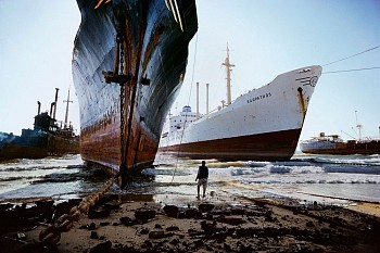 Work: Steve McCurry Ship Breaking Yard, Karachi, Pakistan