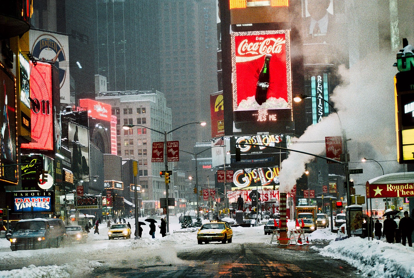 Steve McCurry, Times Square in Winter, New York, NY, 1994
FujiFlex Crystal Archive Print, 40 x 60 in. (Inquire for additional sizes)
USA-10083