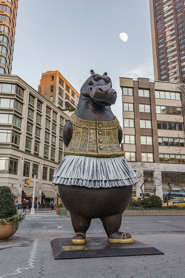 Bjorn Skaarup, Hippo Ballerina
bronze and copper, 180 x 84 x 84 in. (457.2 x 213.4 x 213.4 cm)
On View at Ferguson Library, Stamford CT