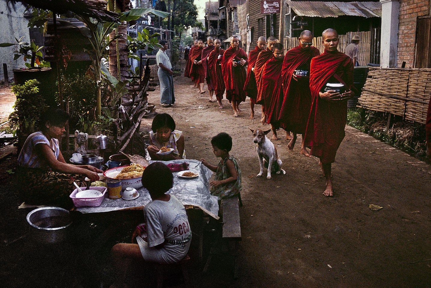Steve McCurry, Procession of Monks, 1999
FujiFlex Crystal Archive Print
Price/Size on request