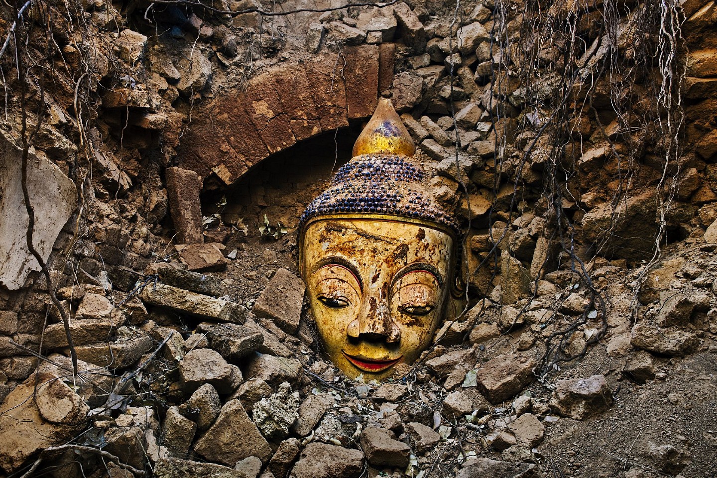 Steve McCurry, Buddha Head in Rubble, 2011
FujiFlex Crystal Archive Print
Price/Size on request