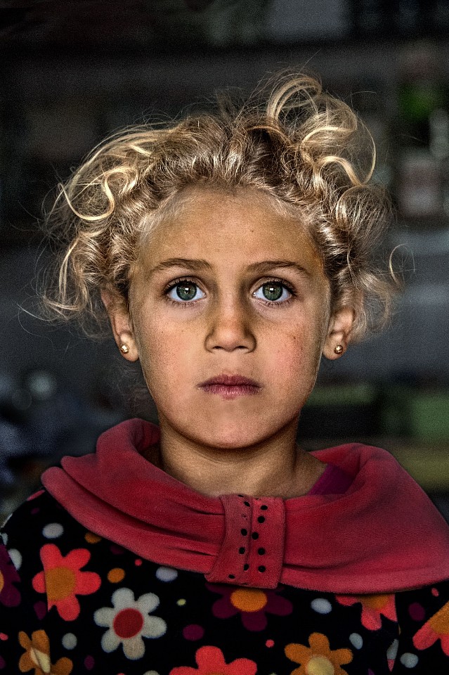 Steve McCurry, Young Refugee, 2019
FujiFlex Crystal Archive Print
Price/Size on request