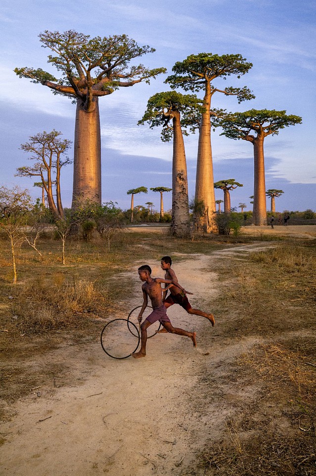 Steve McCurry, Boys Play with Hoops, 2019
FujiFlex Crystal Archive Print
Price/Size on request