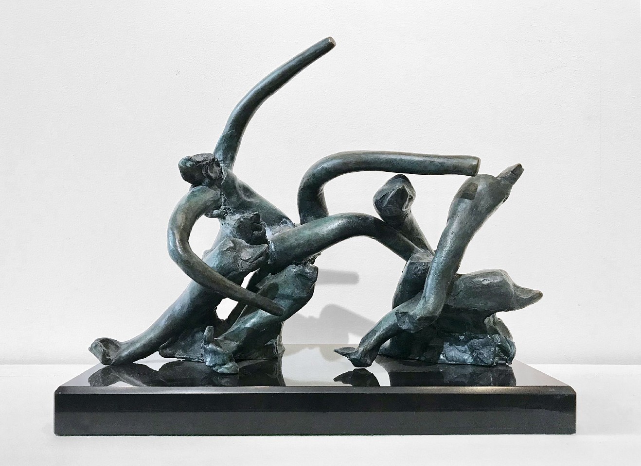 Reuben Nakian, Nymph with Dolphins, Ed. 7/9
bronze, 10 x 14 1/4 x 6 1/2 in. (25.4 x 36.2 x 16.5 cm)
RN140303