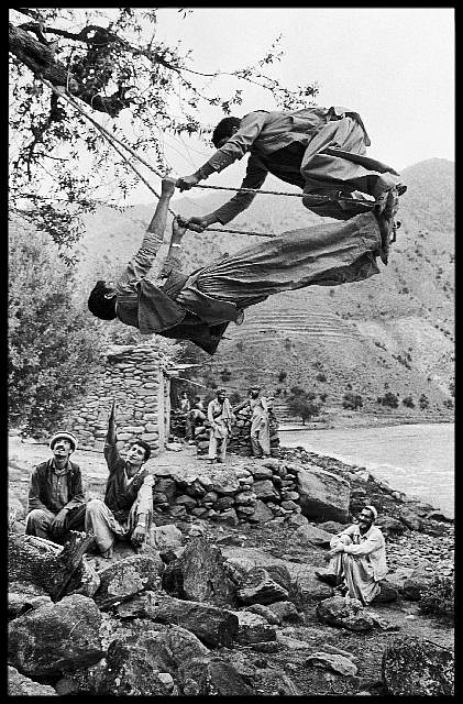 Steve McCurry, Young Mujahideen on Swing, 1980
FujiFlex Crystal Archive Print
AFGHN-13577NF2