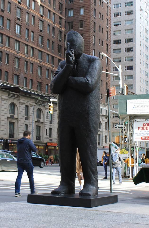 Jim Rennert, Listen, monumental, Ed. of 2 , 2018
bronze, 152 x 60 x 60 in.
ON VIEW at 1350 Avenue of the Americas,