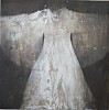 60x60cm petite robe blanche fond brun hs