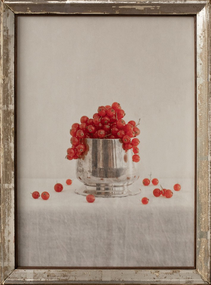 Jefferson Hayman, Gathered And Given, 2025
Dye Sublimation print paired with a vintage, c. 1870’s silver gilded frame, 13 x 10 in. (33 x 25.4 cm)
JH250409