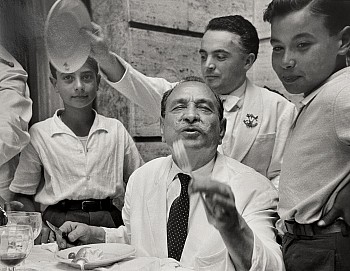 Work: Ruth Orkin The Noodle King